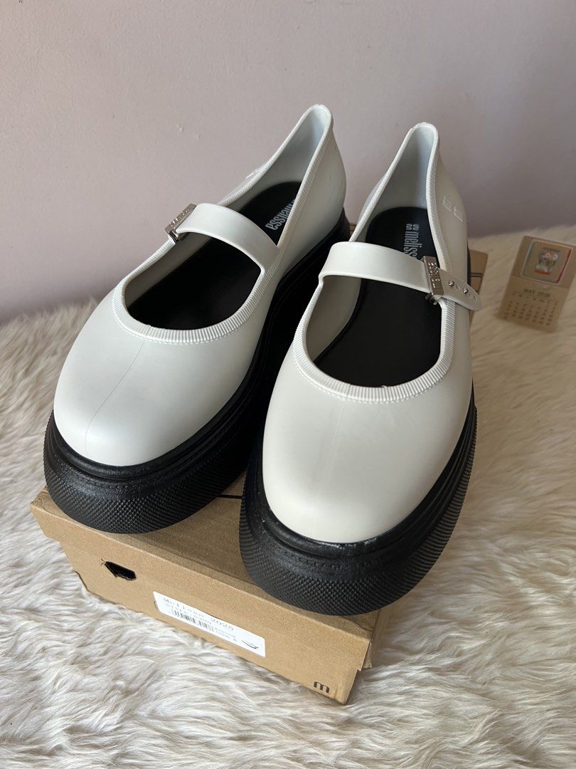 Melissa platform shoes (Category: Wedges) located in Makati City. Submitted by b.estillo (Listing ID 1439664271, Image 1). Description: Original Melissa Size US 8, 25cm RFS: too big, never been worn .