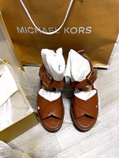 (Category: ) located in . Submitted by smartshopsg (Listing ID 1439721466, Image 1). Description: .