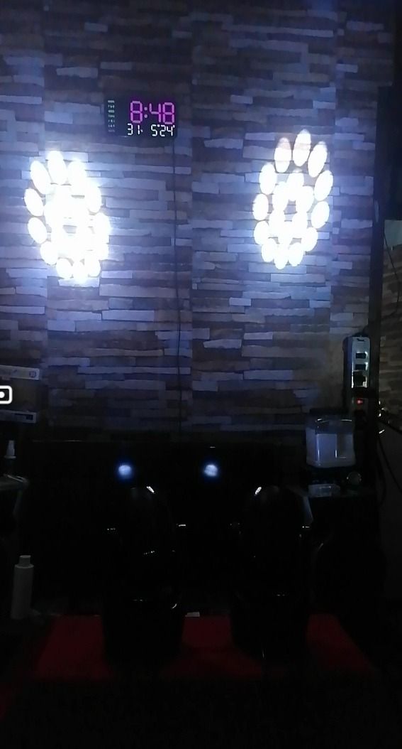 Movinghead led lights (Category: Lighting & Studio Equipment) located in Quezon City. Submitted by newwhale.f1c027 (Listing ID 1439614660, Image 2). Description: P11,000 pares Lumilites led mini moving head 150watts pick up Lagro fairview Q.C so we can test it out .