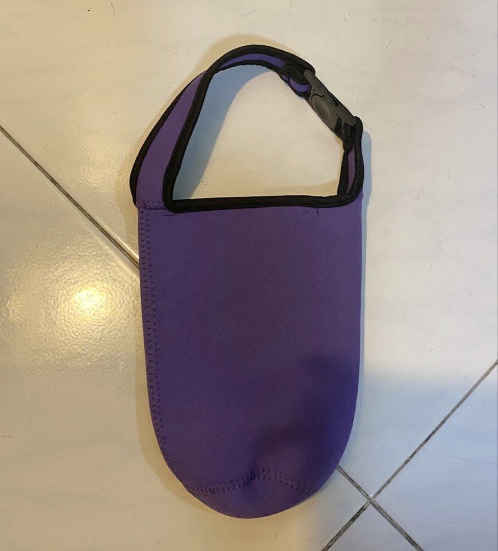 Neoprene Bottle Carrier with Adjustable Strap463126950429992960