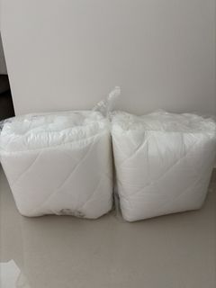 Sealy King Size Fitted Mattress Protector, Furniture &amp; Home Living ...