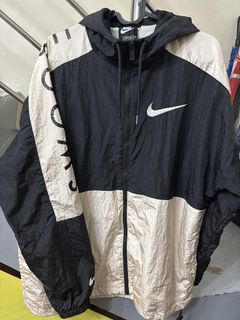 (Category: ) located in . Submitted by staythrifted.23 (Listing ID 1439751893, Image 1). Description: .