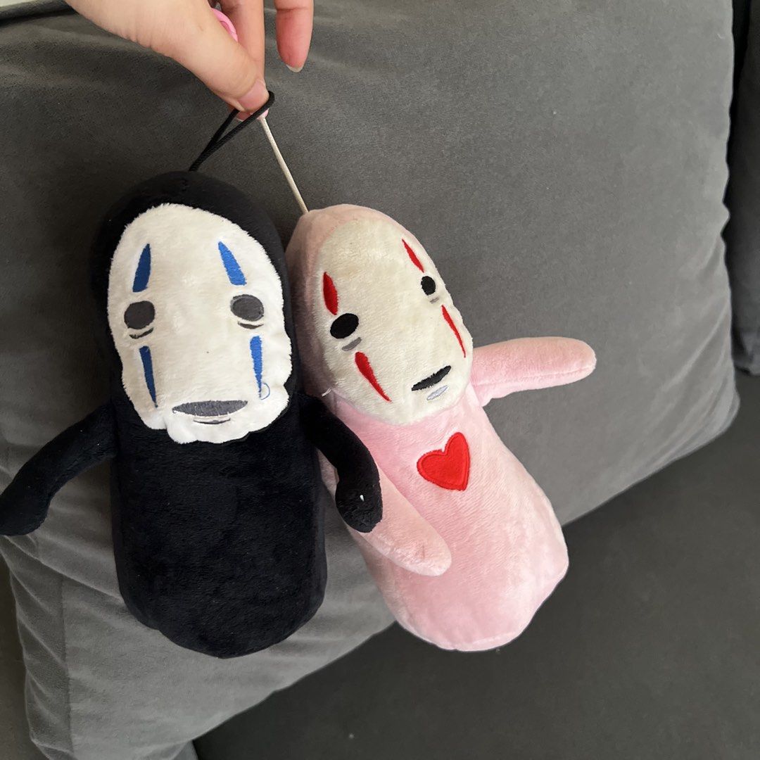 No-Face stuffed tots plush toy BUNDLE (Category: Toys & Games) located in Manila. Submitted by jurassicbark_ (Listing ID 1439609168, Image 1). Description: Decluttering.