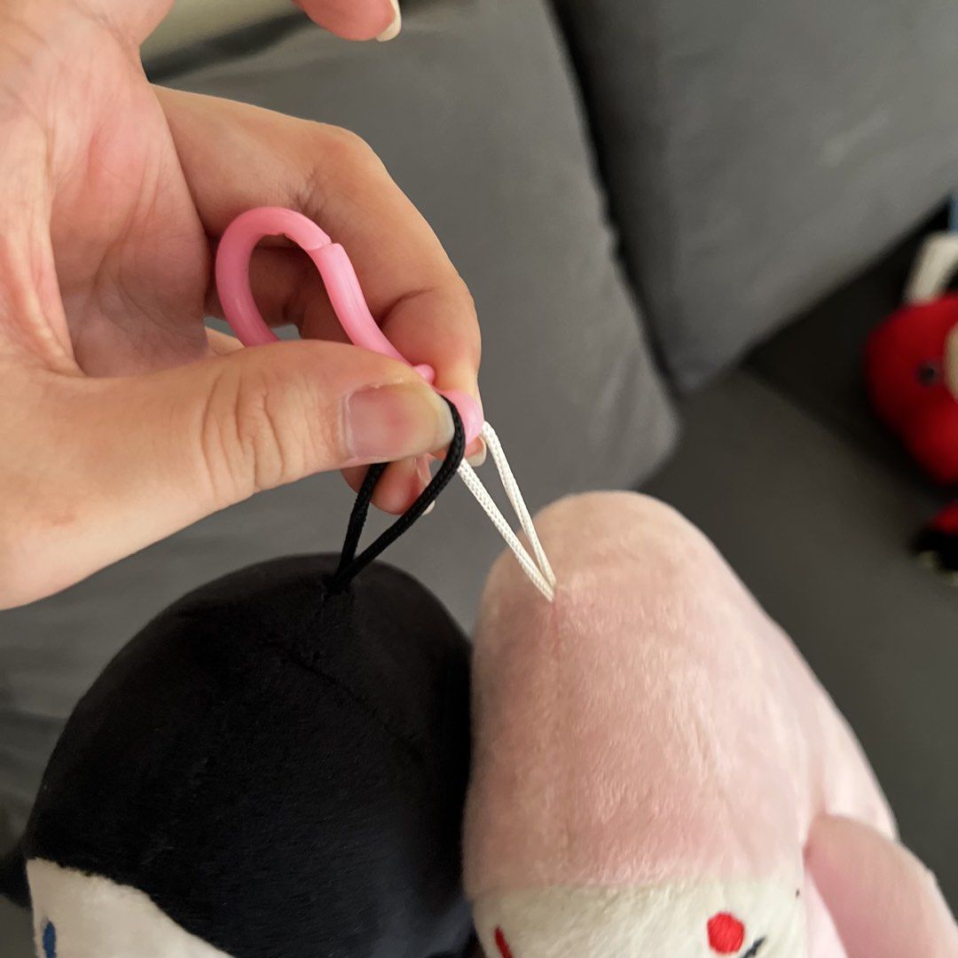 No-Face stuffed tots plush toy BUNDLE (Category: Toys & Games) located in Manila. Submitted by jurassicbark_ (Listing ID 1439609168, Image 2). Description: Decluttering.