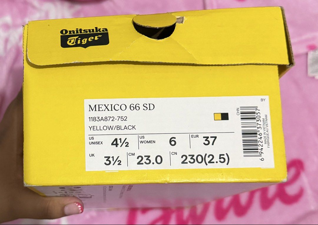 Onitsuka Tiger Mexico 66 SD Yellow/Black (Category: Sneakers) located in Angeles City. Submitted by fasteagle_575083 (Listing ID 1439625900, Image 2). Description: Bought it in Hong Kong - Onitsuka Tiger Mexico 66 SD - Color: Yellow and Black - Size: US 4.5 unisex / US women's 6 / EUR 37 / 23.0 cm - Includes original box Will give discount just pm me - Original packaging included Bought it 1290hkd.
