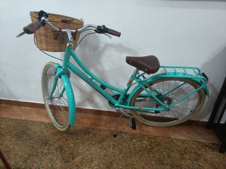 (Category: ) located in . Submitted by anneli326 (Listing ID 1439772194, Image 1). Description: .
