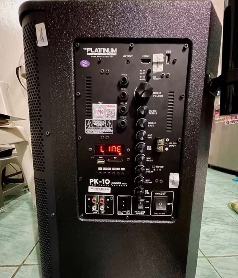 Platinum PK-10 Junior Pro Party Jukebox (Category: Soundbars, Speakers & Amplifiers) located in Bulacan. Submitted by eardiente9 (Listing ID 1439724391, Image 3). Description: For sale Platinum PK10 JR Secondhand 10K Negotiable papo rfs meron ng bagong speaker JBL dina masyado ginagamit ... Issue Gumagana lang pag naka Charge Palitin battery Pero working 💯 yan basta naka saksak Complete set No Box 2 Wireless Mic 1 songbook Cable Jack Charger Cay