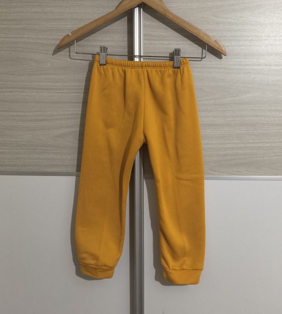 Preloved Sweatshirt and Pants | Age: 3-5 (Category: Babies & Kids Fashion) located in Meycauayan. Submitted by preloved_items_j (Listing ID 1439794929, Image 3). Description: - Mustard yellow sweatshirt and pants set .