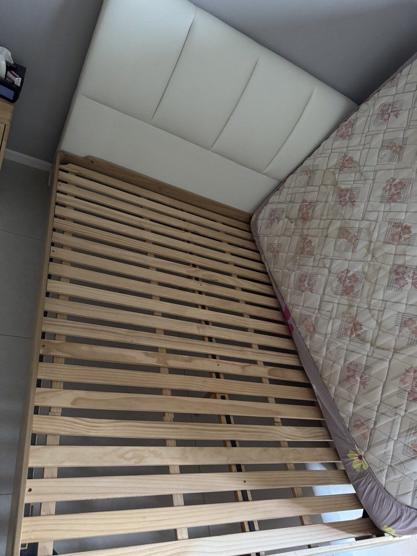 Queen size bed and headboard (Category: Bed Frames & Mattresses) located in Singapore. Submitted by miczyx (Listing ID 1439656793, Image 1). Description: Dismantled. Collect and assemble on your own. Headboard is not original. .
