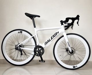 (Category: ) located in . Submitted by cycling_7 (Listing ID 1439705951, Image 1). Description: .