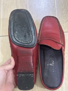 (Category: ) located in . Submitted by thriftclothing101 (Listing ID 1439687479, Image 1). Description: .