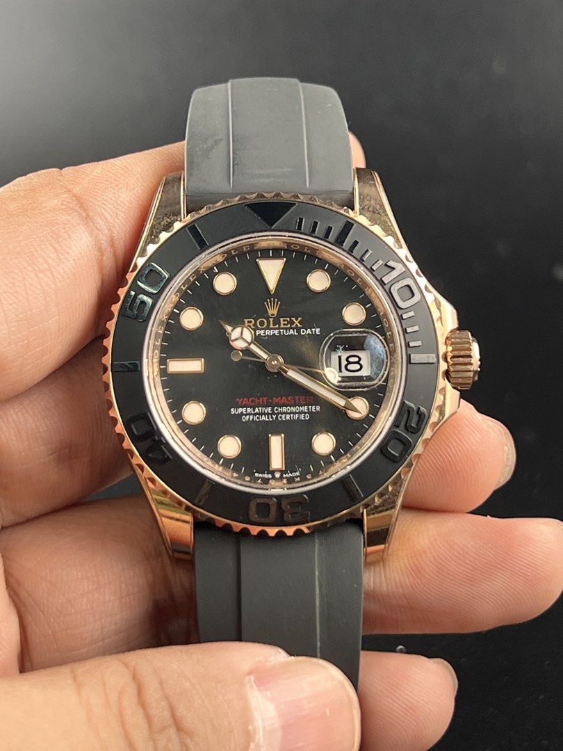Rolex Yacht-Master Everose Gold Ref. 126655 (Category: Luxury Watches) located in San Juan City. Submitted by wyflvr (Listing ID 1439697174, Image 3). Description: Rolex Yacht-Master Everose Gold Ref. 126655 — 40mm Oysterflex (2022 Complete) “Stealth wealth with a sporty edge.” The Rolex Yacht-Master 126655 combines luxurious 18k Everose gold with the aggressive matte black Cerachrom bezel and Oysterflex bracelet — creating one of the cleanest mo