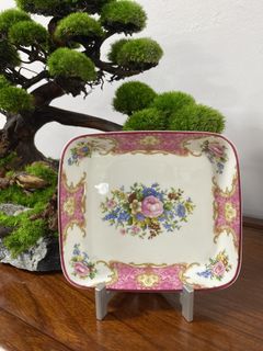 (Category: ) located in . Submitted by amy_123456vintage (Listing ID 1439707549, Image 1). Description: .