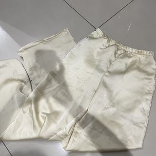 (Kategori: ) berada di . Dikirim oleh pyoloved (ID iklan 1439689570, Gambar 1). Deskripsi: .