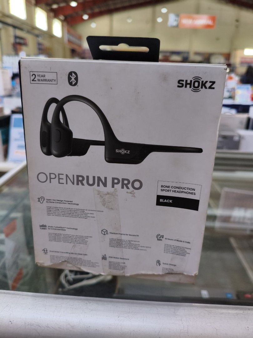 Shokz OpenRun Pro Bone Conduction Headphones (Category: Headphones & Headsets) located in Manila. Submitted by hmrgrace5. (Listing ID 1439648641, Image 2). Description: - Shokz OpenRun Pro bone conduction headphones - Color: Black - Model: AS-15 - Designed for safe and comfortable listening during sports - Allows awareness of surroundings - 2-year warranty.