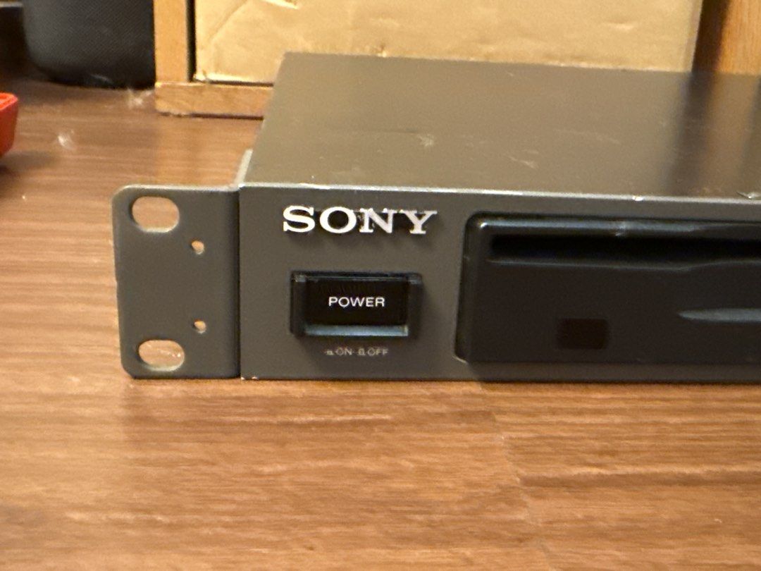 Sony CDP-D11 Compact Disc Player463154513414072321
