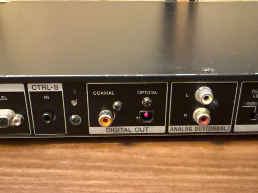 Sony CDP-D11 Compact Disc Player463154513414072324