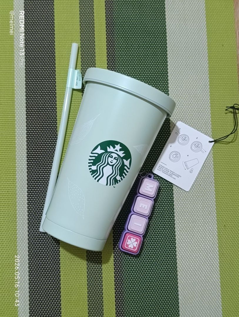 Starbucks SS Siren Store Cold Cup 532ml (Category: Water Bottles & Tumblers) located in Pasay City. Submitted by meimeichua (Listing ID 1439246094, Image 1). Description: - Starbucks 532ml SS Siren Store Cold Cup - Light green color - Includes lid and straw - Features the Starbucks logo - Comes with a tag - Original price: KRW34,000.