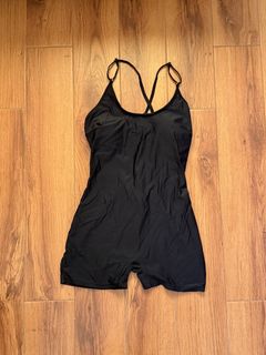 (Category: ) located in . Submitted by r.closet112 (Listing ID 1439693611, Image 1). Description: .