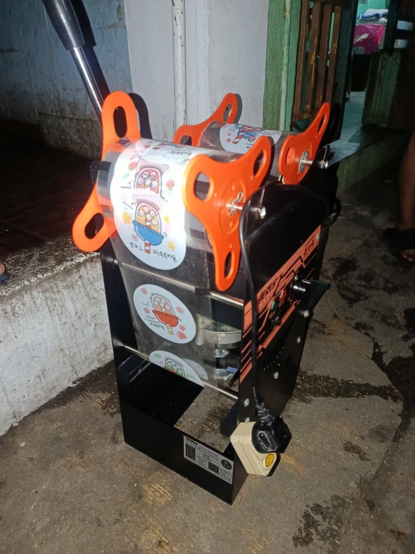 Tea Cup Sealer Machine (Category: Other Kitchen Appliances) located in Las Pinas. Submitted by martryan (Listing ID 1439668462, Image 3). Description: NEGOTIABLE IF INTERESTED!!.