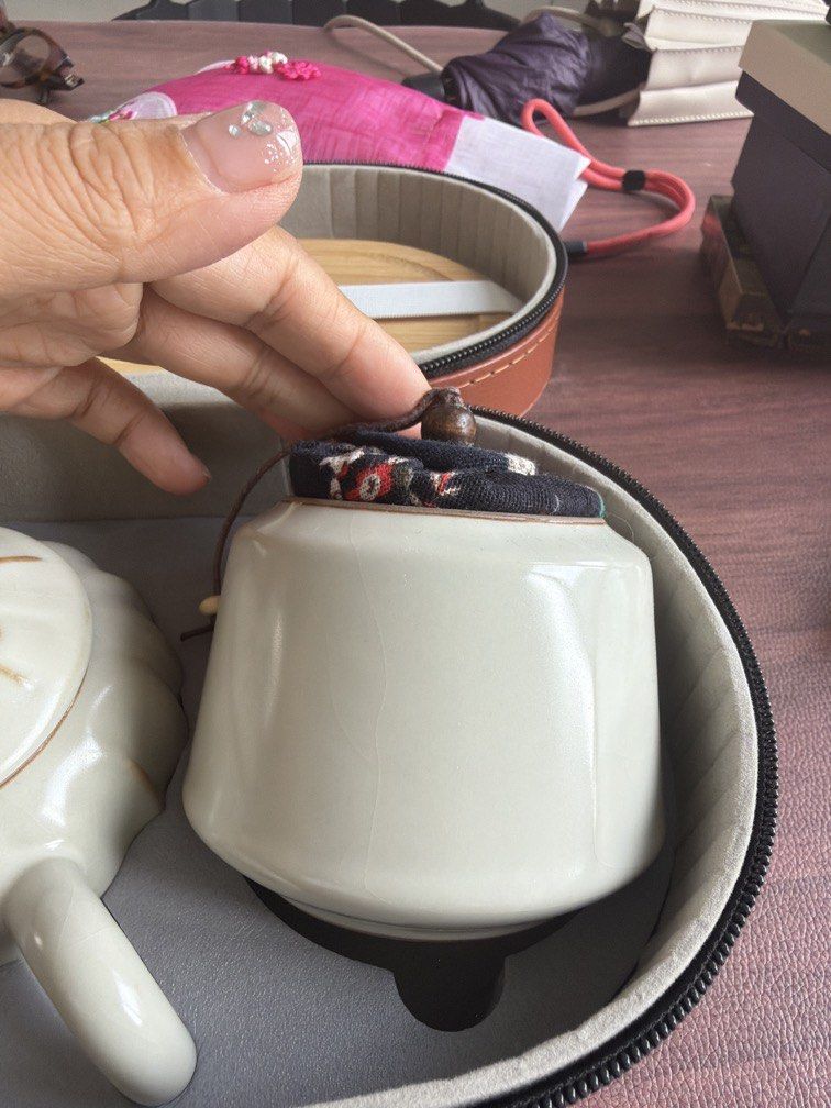 Tea set with pot cups and tea cintainer462743425191792642