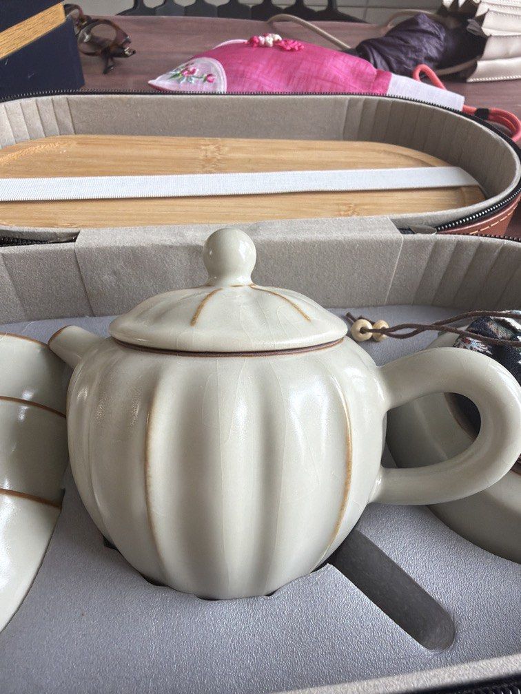 Tea set with pot cups and tea cintainer462743425191792643