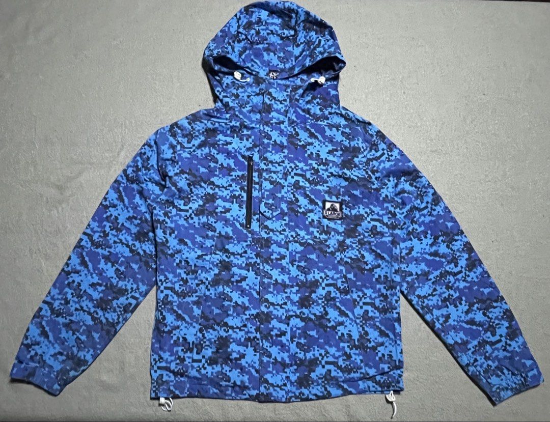 Thrifted - XLARGE Blue Digital Camo Hooded Jacket (Category: Coats, Jackets and Outerwear) located in Manila. Submitted by theseventhtee (Listing ID 1439799154, Image 1). Description: Thrifted - XLARGE Blue Digital Camo Hooded Jacket 📐 Measurements (Laid Flat) * Width: 21.5 inches * Length: 26.5 inches ✨ Product Details & Features * Brand: XLARGE * Colorway: Digital Camo Blue 🔍 Item Condition * Overall Rating: 8.5/10 * Issues: Minor color fadin