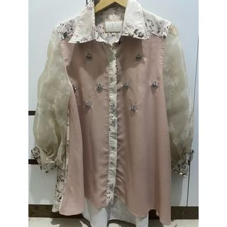 (Kategori: ) berada di . Dikirim oleh berlian.closet (ID iklan 1439680083, Gambar 1). Deskripsi: .