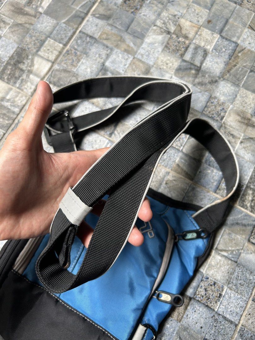 Travelon Anti-Theft React Small Crossbody (Category: Sling Bags) located in Quezon City. Submitted by commonwealthpickerph (Listing ID 1439667242, Image 2). Description: Travelon Anti-Theft React Small Crossbody - 8.5 width // 10 length - in good condition - has sign of used - no major issues - check pic to see details and issue .