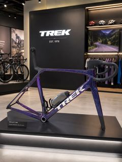 (Category: ) located in . Submitted by autumn_angel_sports_pte_ltd (Listing ID 1439666334, Image 1). Description: .