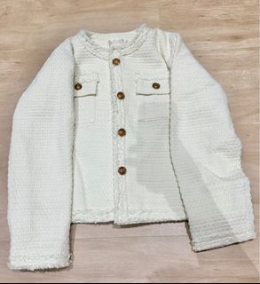 (Category: ) located in . Submitted by shopaholic2509 (Listing ID 1439779089, Image 1). Description: .