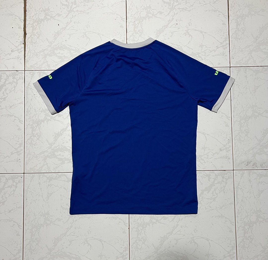 Umbro Ringer T-shirt (Category: Activewear) located in Dapitan. Submitted by gelbread (Listing ID 1439782449, Image 2). Description: .