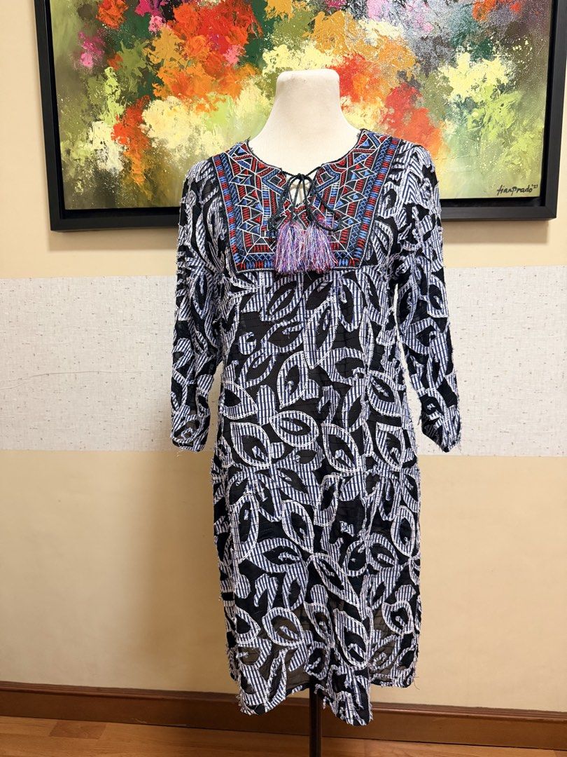 Una Rosa short dress (Category: Dresses) located in Muntinlupa City. Submitted by gap0710 (Listing ID 1439639658, Image 1). Description: Una Rosa short dress perfect for summer wear. In very good condition. .