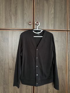 (Category: ) located in . Submitted by clearingmywardrobee (Listing ID 1439723870, Image 1). Description: .