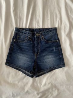 (Category: ) located in . Submitted by ashleyken (Listing ID 1439615745, Image 1). Description: .