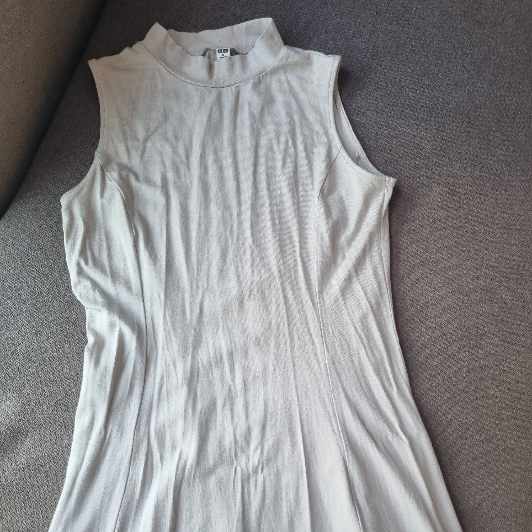Uniqlo Light Grey Halter Dress, Women's Fashion, Dresses & Sets, Dresses on Carousell Uniqlo Light Grey Halter Dress, Women's Fashion, Dresses & Sets, Dresses on Carousell