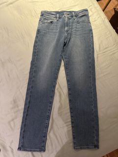 (Category: ) located in . Submitted by backstagethrifts (Listing ID 1439770492, Image 1). Description: .