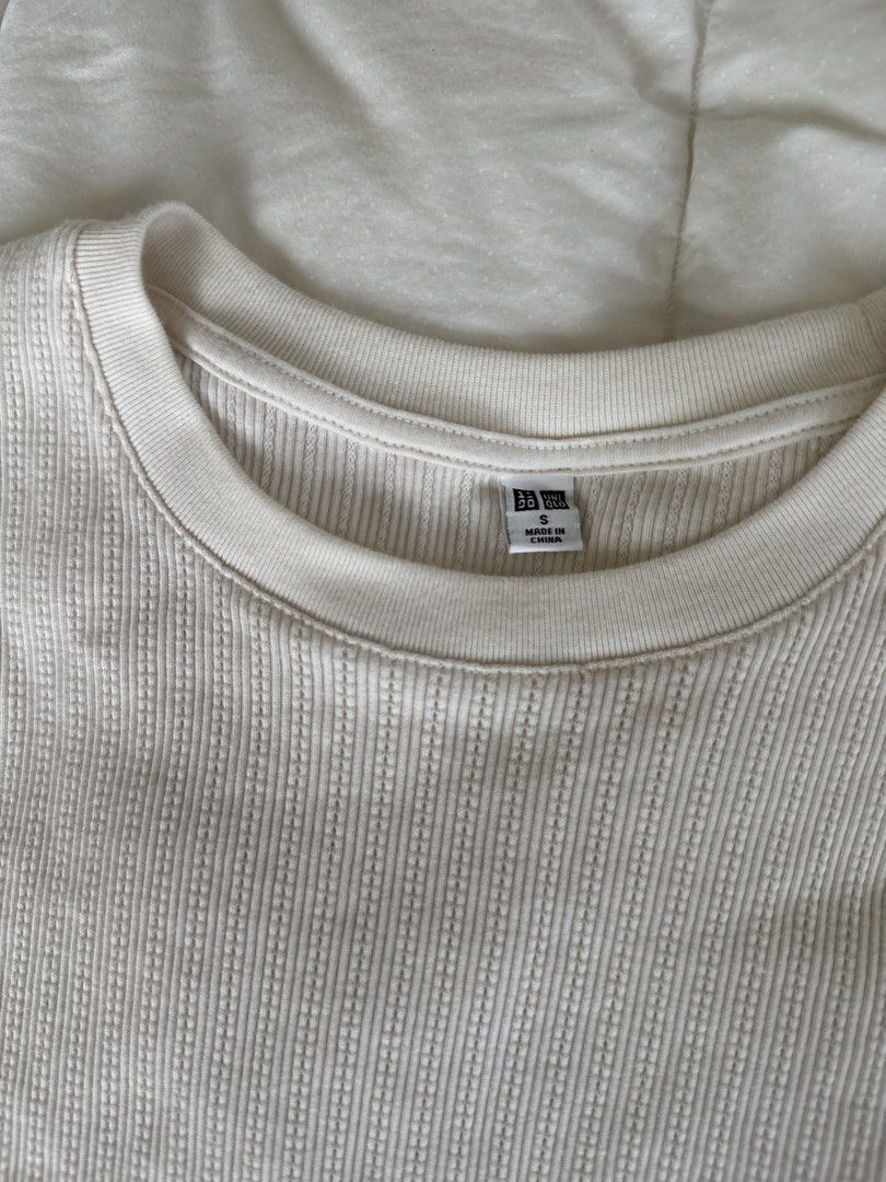 Uniqlo Pointelle Baby Tee - Small (Category: Shirts) located in Calamba. Submitted by naturesfield (Listing ID 1439694389, Image 2). Description: Color Natural. Size S..