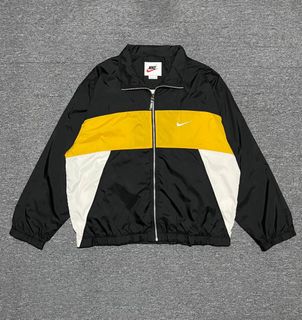 (Category: ) located in . Submitted by wewearworn (Listing ID 1439626790, Image 1). Description: .