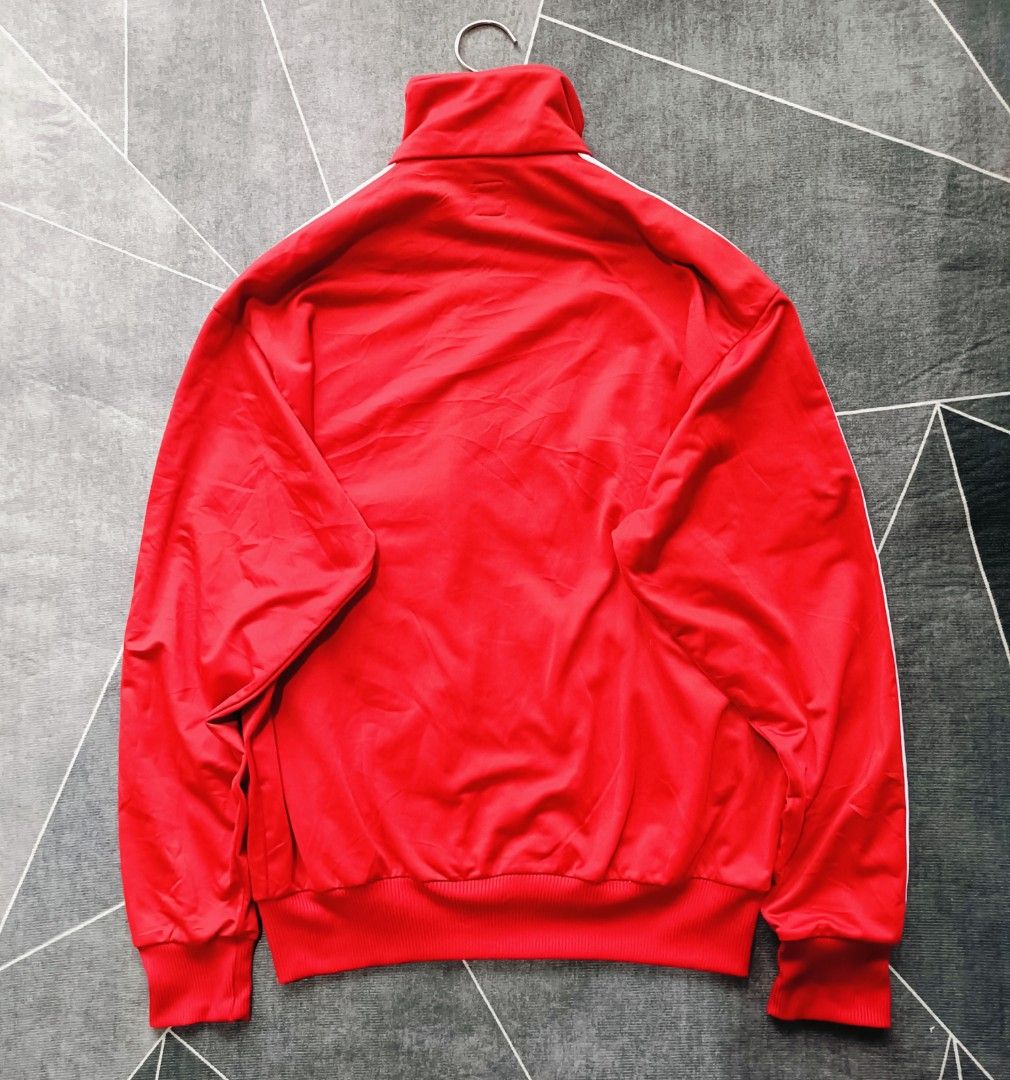 Vintage Adidas Track Jacket (Authentic) (Category: Coats, Jackets and Outerwear) located in Cebu City. Submitted by renzecamingay (Listing ID 1439647126, Image 2). Description: Adidas Track Jacket Good as New Medium to Large fit Width 23.5 Length 28 2k Plus ship Only Thank you and GOD bless 🙏.