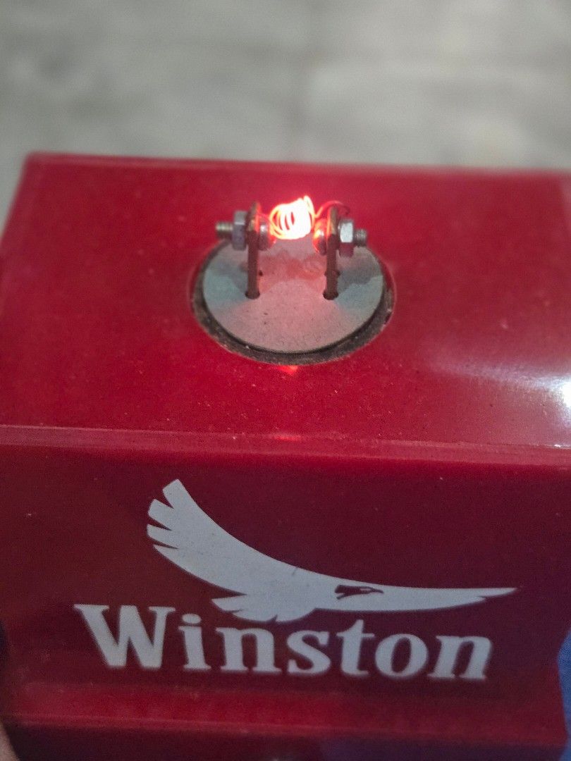 Vintage/ Classic Winston Store Cigarette Lighter (Category: Vintage Collectibles) located in Quezon City. Submitted by chud88 (Listing ID 1439639139, Image 2). Description: - Custom Winston Store Cigarette Lighter - Vintage or Classic - Unused - Working - Visible heating element - Rare nowadays Meet-up: Cubao Area = weekends Kapitolyo Pasig = weekdays Mailing and Delivery: Lalamove or Grab @ buyers expense .