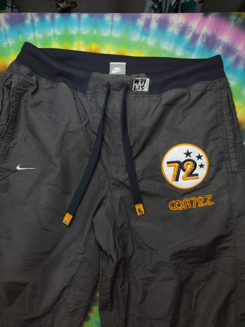 VINTAGE NIKE CORTEZ TRACK SHORT (Category: Shorts) located in Davao. Submitted by mltd_0624 (Listing ID 1439784481, Image 2). Description: VINTAGE NIKE CORTEZ TRACK SHORT WAISTLINE : 34" LENGTH : 25" CONDITION : EXCELLENT COLOR RATE 9/10 Dm.