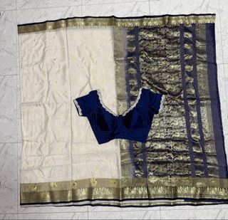 (Category: ) located in . Submitted by ashytn (Listing ID 1439673045, Image 1). Description: .