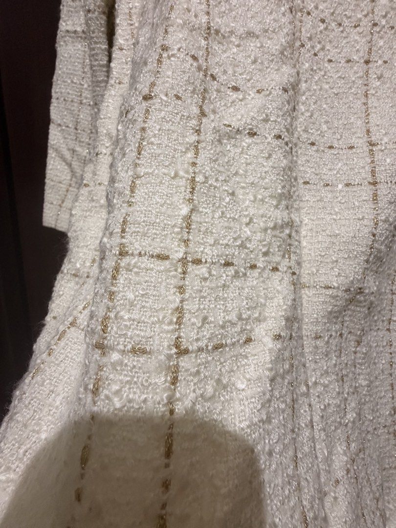White Tweed Long Sleeve Dress (Category: Dresses) located in Mandaluyong City. Submitted by giuseppina85 (Listing ID 1439764998, Image 2). Description: Elegant white tweed dress. Long sleeves, simple cut. Subtle grid pattern. Sophisticated and timeless. Bust 34-36 inches Waist 29-30 inches.