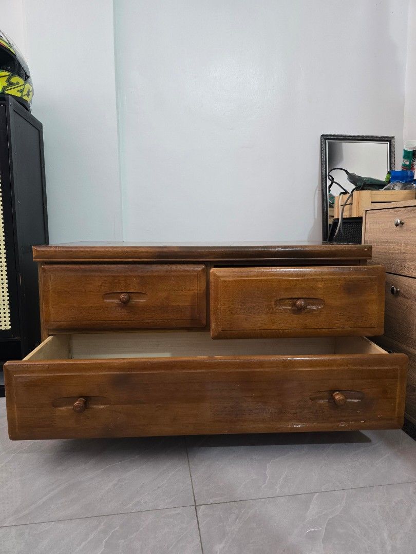 Wooden Cabinet with Drawers (Category: Shelves, Cabinets & Racks) located in Manila. Submitted by ciaciaow (Listing ID 1439642450, Image 2). Description: -wooden cabinet w/ three drawers -L35inchesxH19inchesxW18inches -Bulacan .