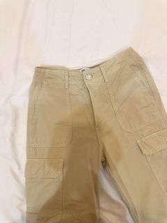 (Category: ) located in . Submitted by insidecloset.c (Listing ID 1439787012, Image 1). Description: .