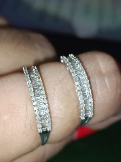 (Category: ) located in . Submitted by jewelershoney4ever (Listing ID 1439985800, Image 1). Description: .