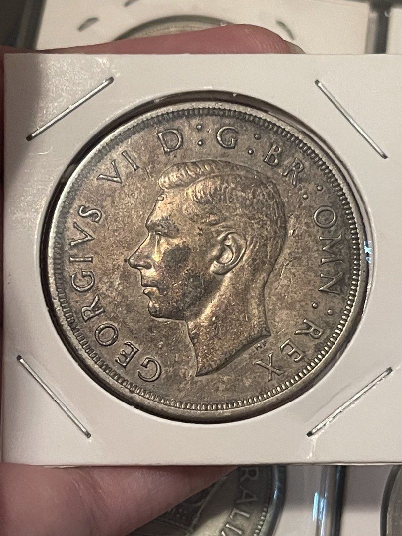 1937 One Crown Coronation Silver Coin (Category: Currency) located in Manila. Submitted by banene_poteto (Listing ID 1439886888, Image 1). Description: What you see is what you get 😊.