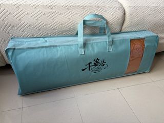 （分類：）位於 。 由 ianthrope 提交（商品編號 1439945565，圖片 1）。簡介： 。