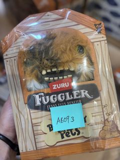 （分類：）位於 。 由 thequirklist 提交（商品編號 1439910988，圖片 1）。簡介： 。